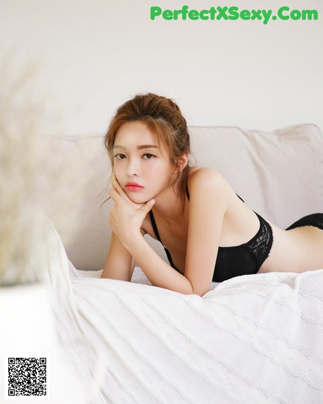 Beautiful Jin Hee poses seductively in lingerie collection (642 photos) No.9c98f2